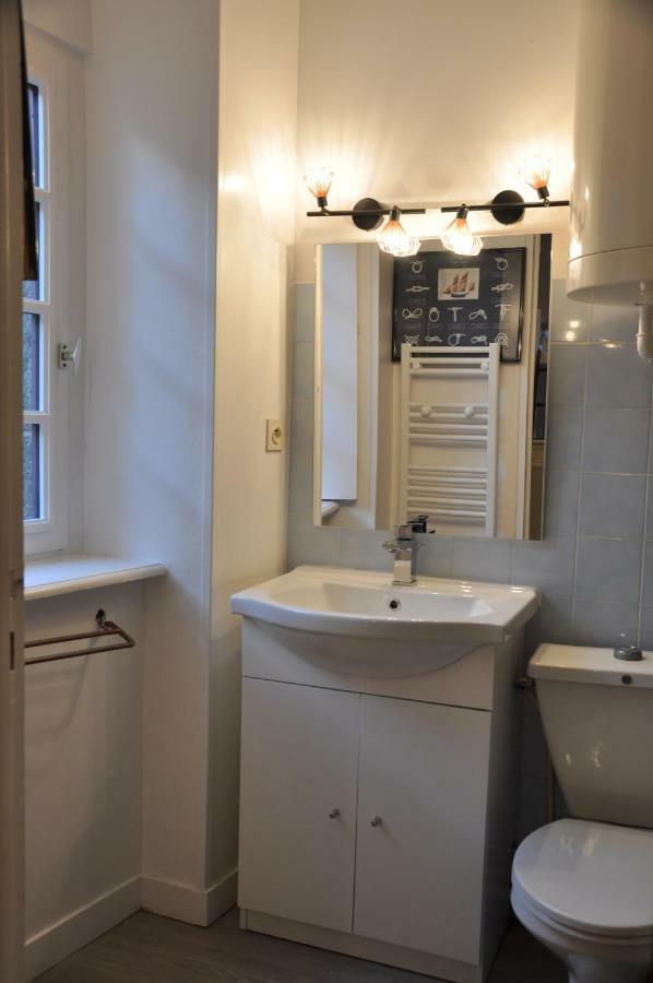 La Bertaudiere Apartment Saint-Malo Bagian luar foto