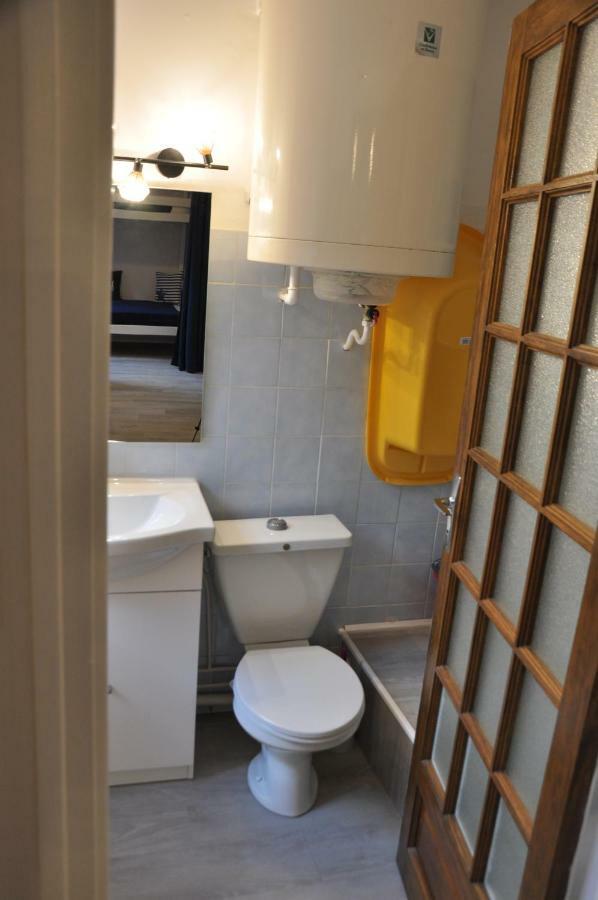 La Bertaudiere Apartment Saint-Malo Bagian luar foto